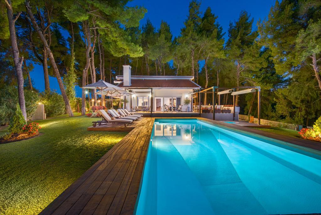 The White Villa At Sani Sani  ภายนอก รูปภาพ