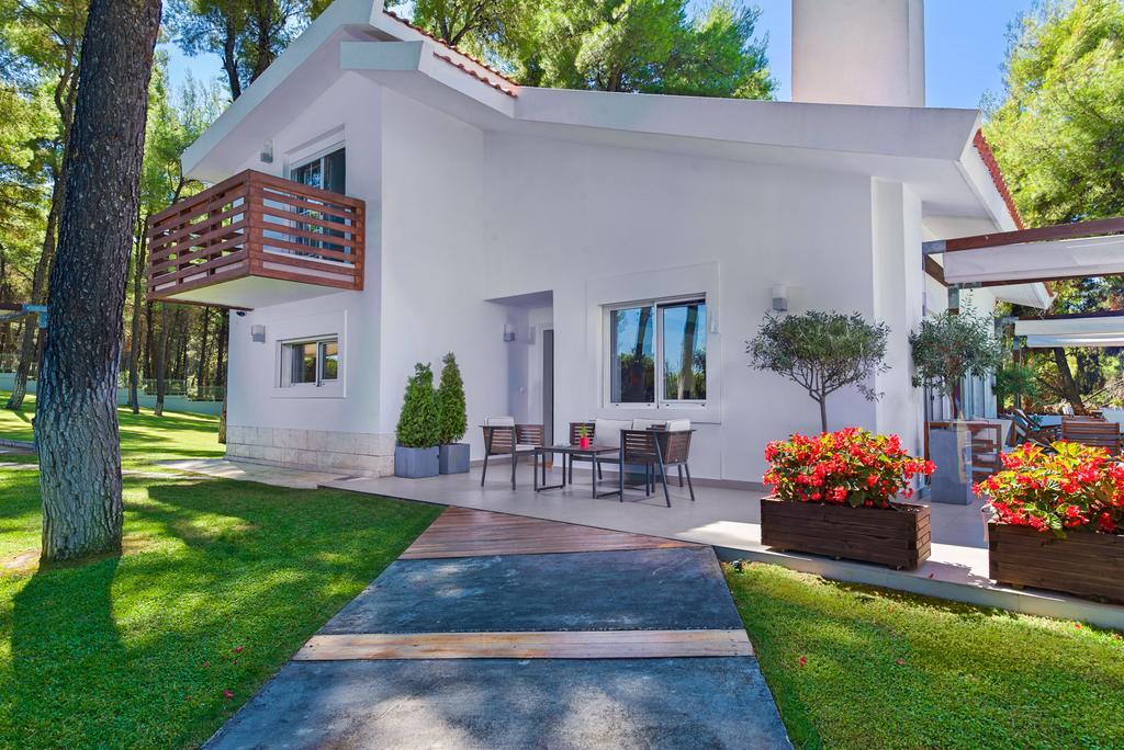 The White Villa At Sani Sani  ภายนอก รูปภาพ